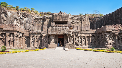 7 Popular Caves In Maharashtra | Zee Zest