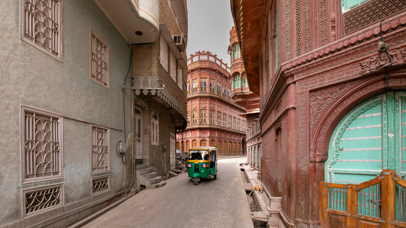 From Palaces To Forts – 8 Places To Visit In Bikaner