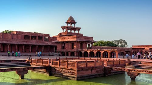 Agra Beyond The Taj: 7 Historical Monuments Worth Visiting