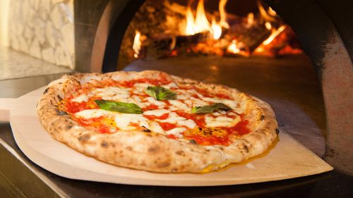Best Pizzas In Mumbai, Delhi and Bengaluru For Your Next Party