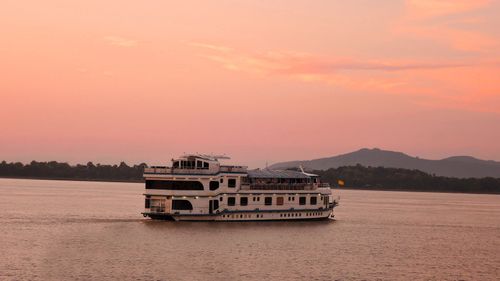 A Week In Assam On A Brahmaputra River Cruise
