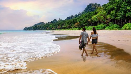  Ignite The Romance: Top Honeymoon Destinations & Romantic Places In India