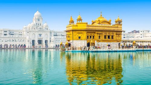 All You Need To Know About The Golden Temple Langar