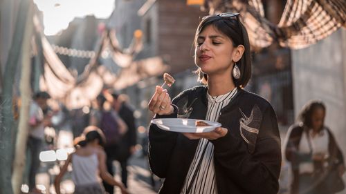 Bookmark These Places For The Best Street Food In Paris