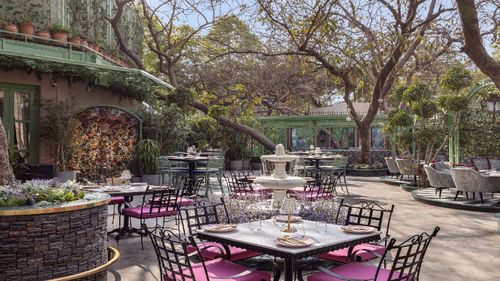Restaurant Review: Chica In Delhi Is Restaurant by Day and  Party Spot by Night 