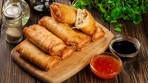 Crispy Delights: Make Chicken Spring Rolls At Home With this Simple Recipe