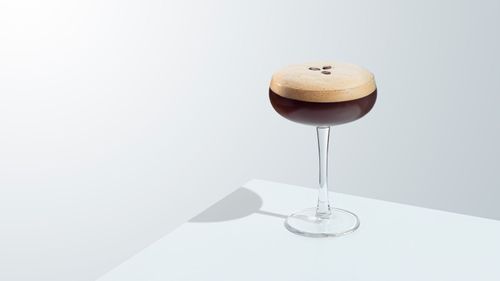 Best Homemade Espresso Martini Recipe: Tips To Make The Perfect Cocktail