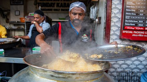 When In Lucknow, Eat As The Lakhnavis Would