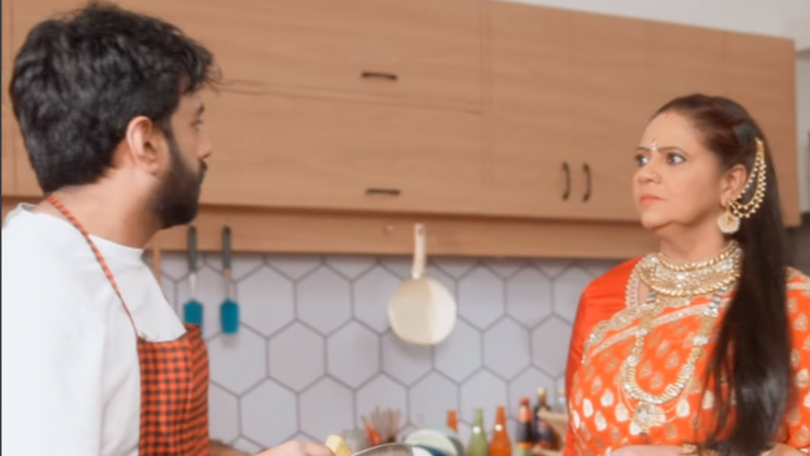 Qaynota bilan porno sikish