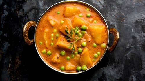 Aloo Matar is North India's Ultimate Comfort Food