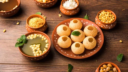 A Simple Pani Puri Recipe To Satiate Sudden Cravings