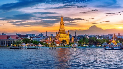 Immerse Yourself In Thai Experience: Top Places To Visit In Bangkok