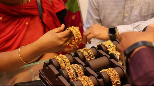 Invite Prosperity With These Dhanteras Shopping Ideas This Diwali