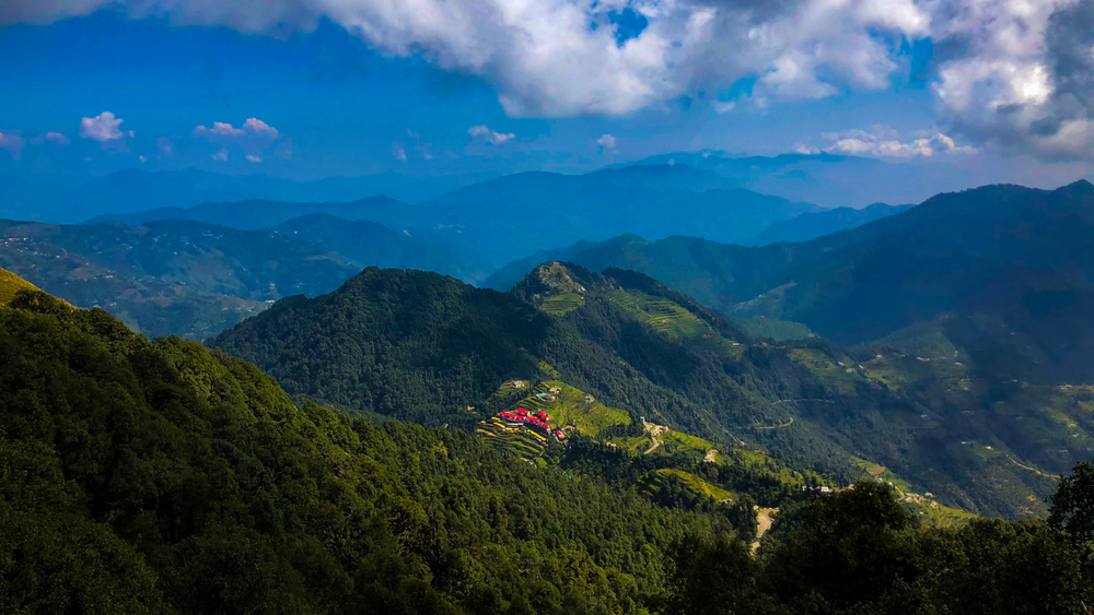 Hidden Gem In Uttarakhand: Places To Visit In Kanatal | Zee Zest