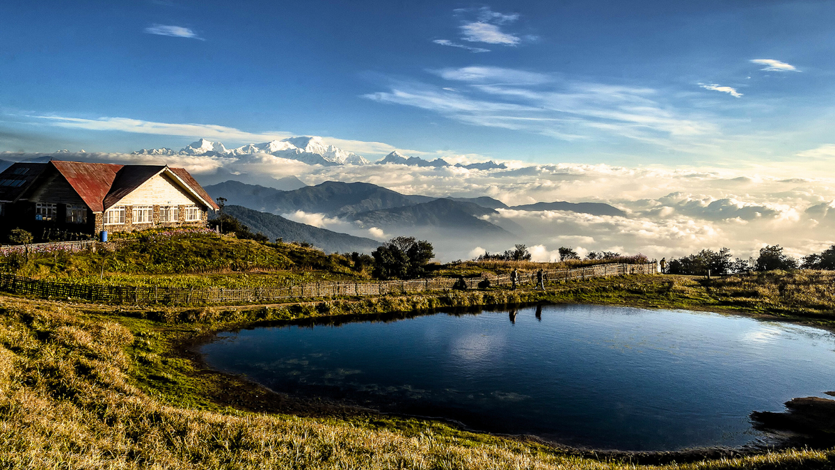 Image of world 3rd highest peak mount kangchenjunga or kanchenjunga and  snowcapped himalaya from lepcha jagat near darjeeling, west bengal,  india-IS744243-Picxy