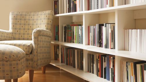 7 Tips On How To Build A Home Library For Bookworms