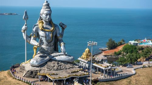Unveiling Murudeshwar: A Blend of Spiritual Grandeur & Coastal Charm