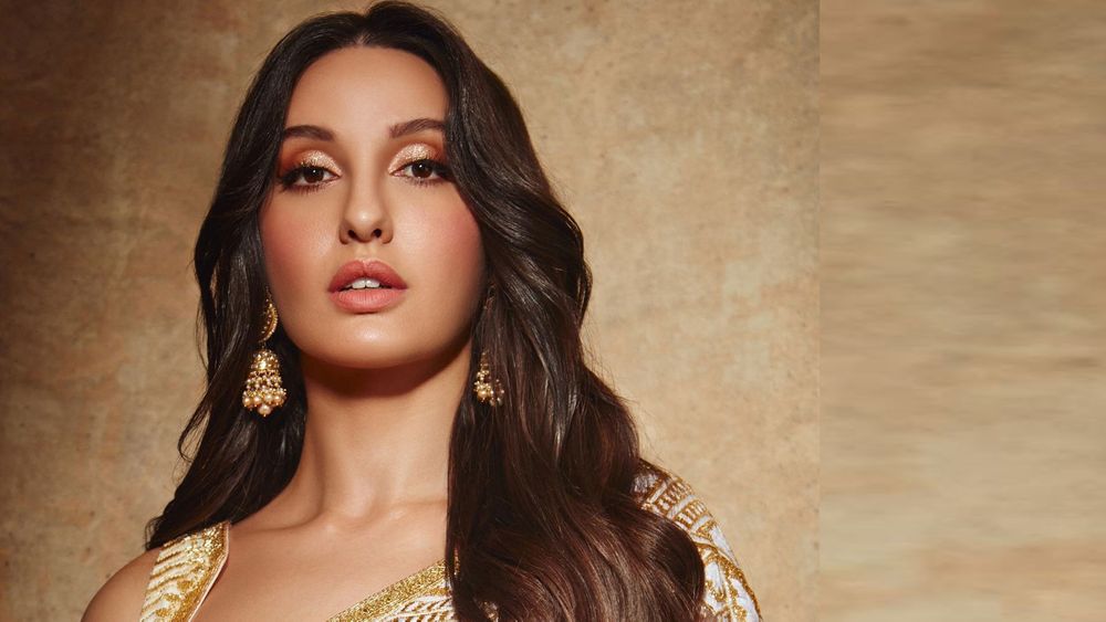 Nora Fatehi's Makeup Artist Shows How To Get Glam Makeup Looks Nora Fatehi's Makeup Artist Shows How To Get Glam Makeup Looks