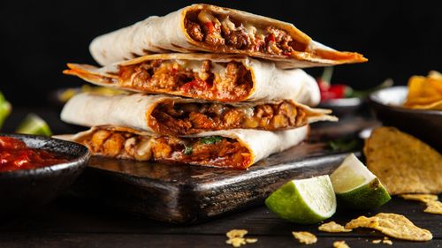 Simple And Easy Chicken Quesadilla Recipe