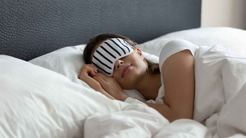 Solve All Your Sleeping Problems With These Ayurvedic Interventions 