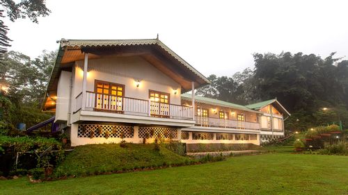 5 Stunning Tea Plantation Retreats For Tea Lovers 