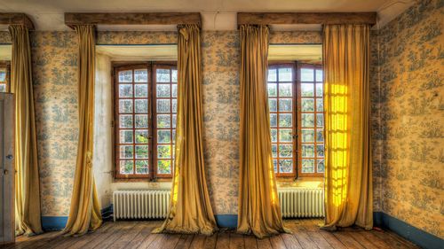 Curtains or Blinds: Top Window Treatment Trends For 2021 