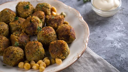 It’s Time For Some Falafels   