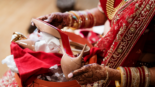 7 Markets In The Country’s Capital Perfect For All Your Shaadi Shopping