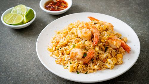 Taste The Best Seafood With This Light Yet Flavourful Prawns Fried Rice Recipe
