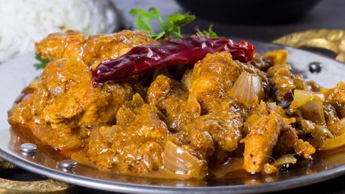 Try This Chicken Do Pyaza Recipe For A Feast That Is Finger-licking Good
