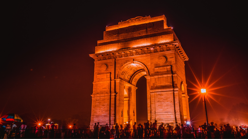7 Places To Visit For The Ultimate Nightlife Experience In Delhi