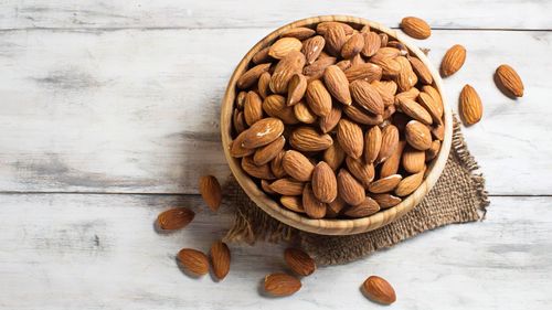 Discover The Benefits Of Almonds For Radiant Skin