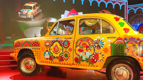 How the Iconic Peeli Taxi of Kolkata is Making a Case for Showcasing the City's Art and Culture
