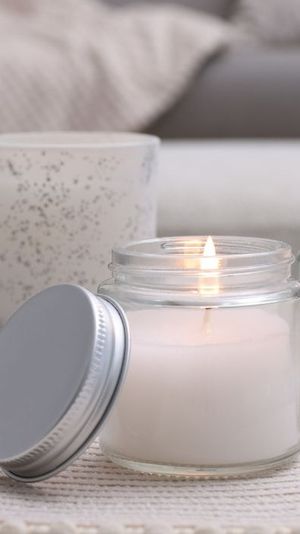 Make Chemical-Free Scented Candles Right At Home!