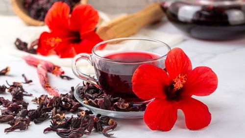 This Winter, Add Hibiscus Tea To Your Day For These Health Benefits