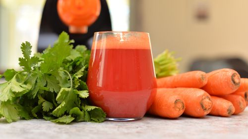 Your Skin Will Thank You For This Amla Beetroot Carrot Juice! 