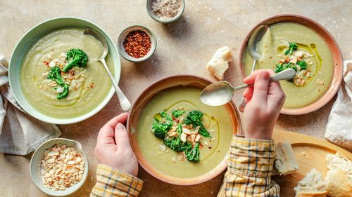 Healthy Green Soup Recipes To Warm Up This Winter
