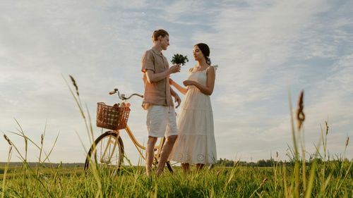 Why 'Pebbling' Is the Non-Toxic Dating Trend Revolutionizing Romance