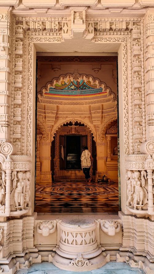 Plan A Visit To Palitana, The World’s First All-Vegetarian City!