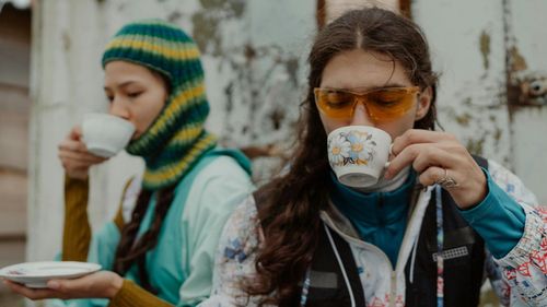 Warmer Food, Slower Meals: When Winter Teaches Us How To Eat Again