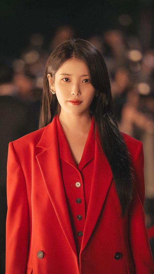  IU And Byeon Woo Seok Team Up In Perfect Crown