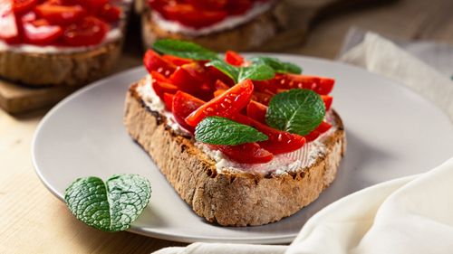 Fresh And Flavourful: 5 Simple Bruschetta Recipes To Brighten Your Day