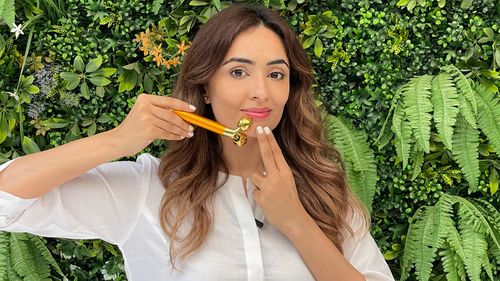 No Fillers, No Filters: Why Vibhuti Arora Swears By Face Yoga 