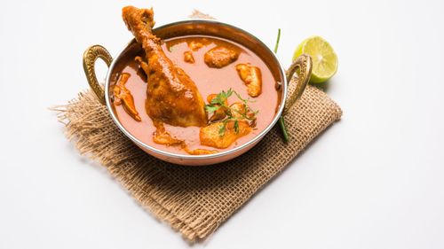  Learn How To Cook The Much-Loved Chicken Kadai Restaurant-Style