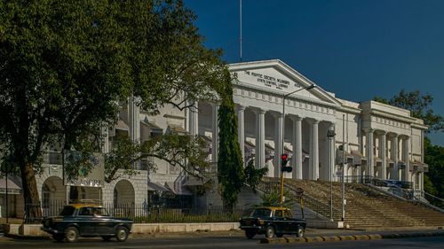 Mumbai Libraries Every Bibliophile Must Visit At Least Once 