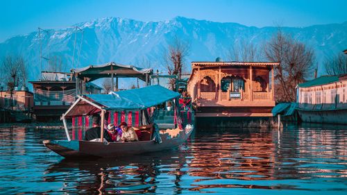 Kashmir's Lakes: A Symphony of Peace and Natural Beauty 