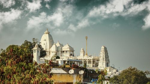 Temples In Hyderabad: A Spiritual Journey In The City!