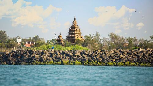 7 Stunning Temples In Tamil Nadu You Must Visit Once