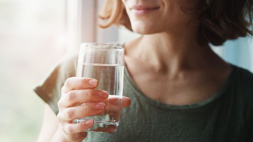 Here Is How Your Daily Water Intake Can Give You Clear And Glowing Skin