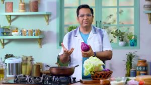 Pattay Ki Baat, Ajay Chopra, Zee Zest, Cookery Show, Cabbage Dolma, Keema Karela, Paneer Lollipop
